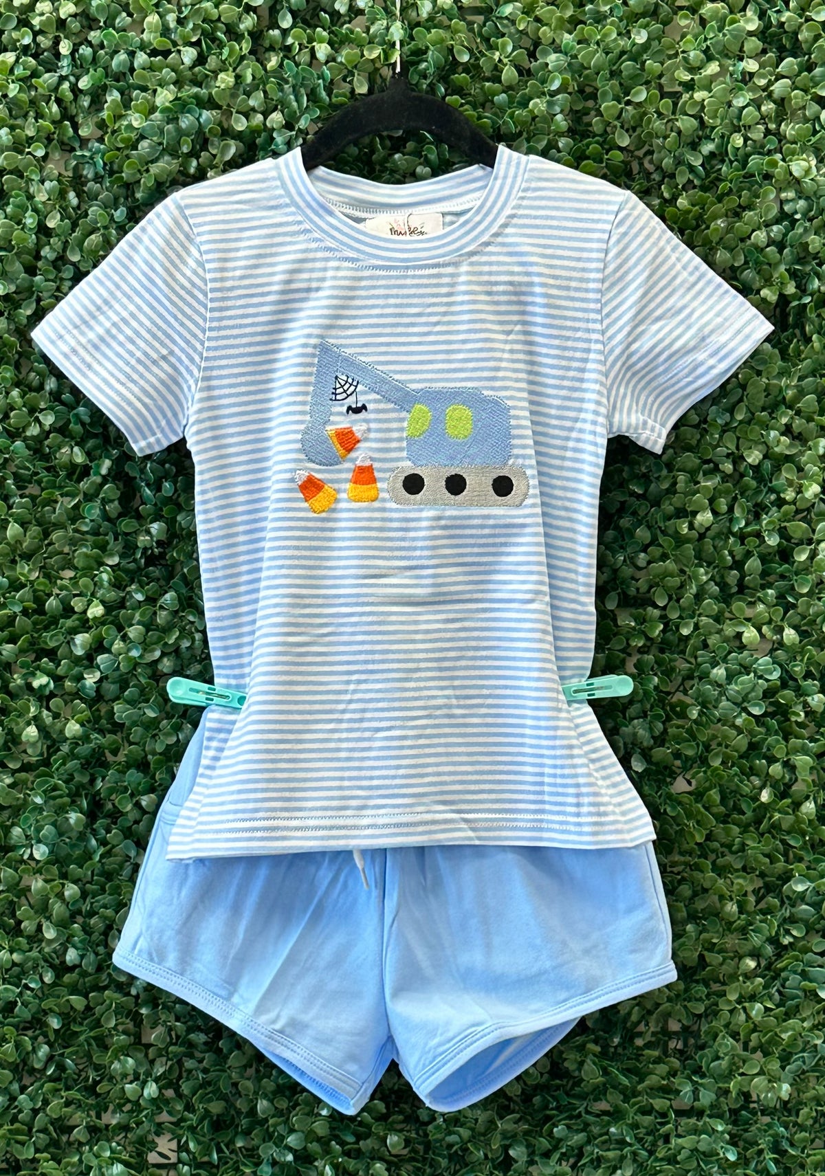 RTS Digging Up Candy Corn Halloween Collection