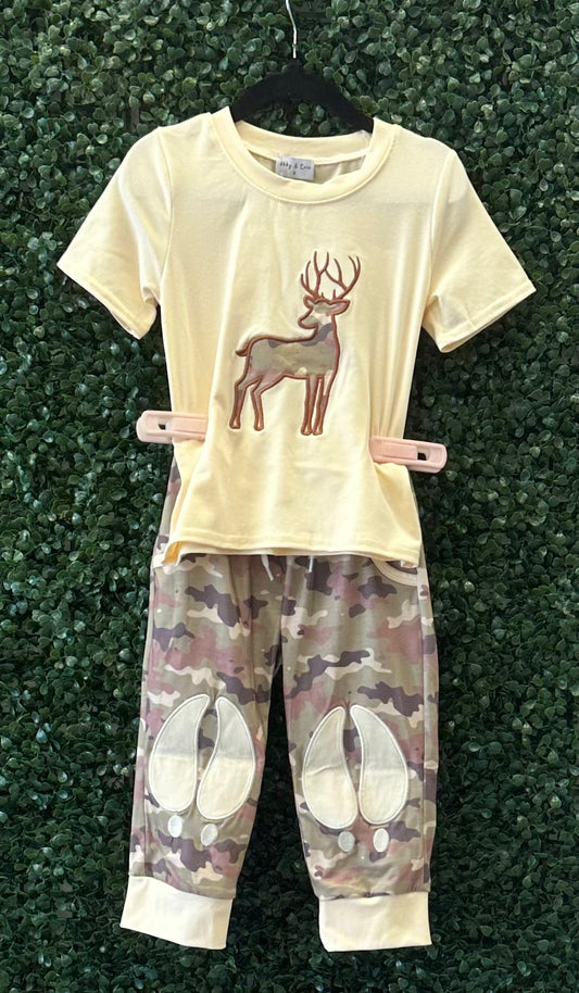 Discounted Going on a Deer Hunt Collection