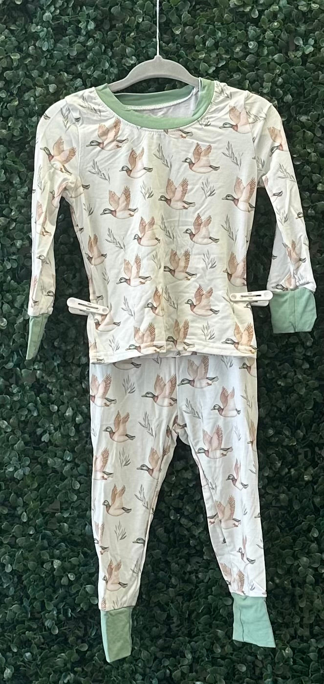 RTS Green Duck Print Bamboo