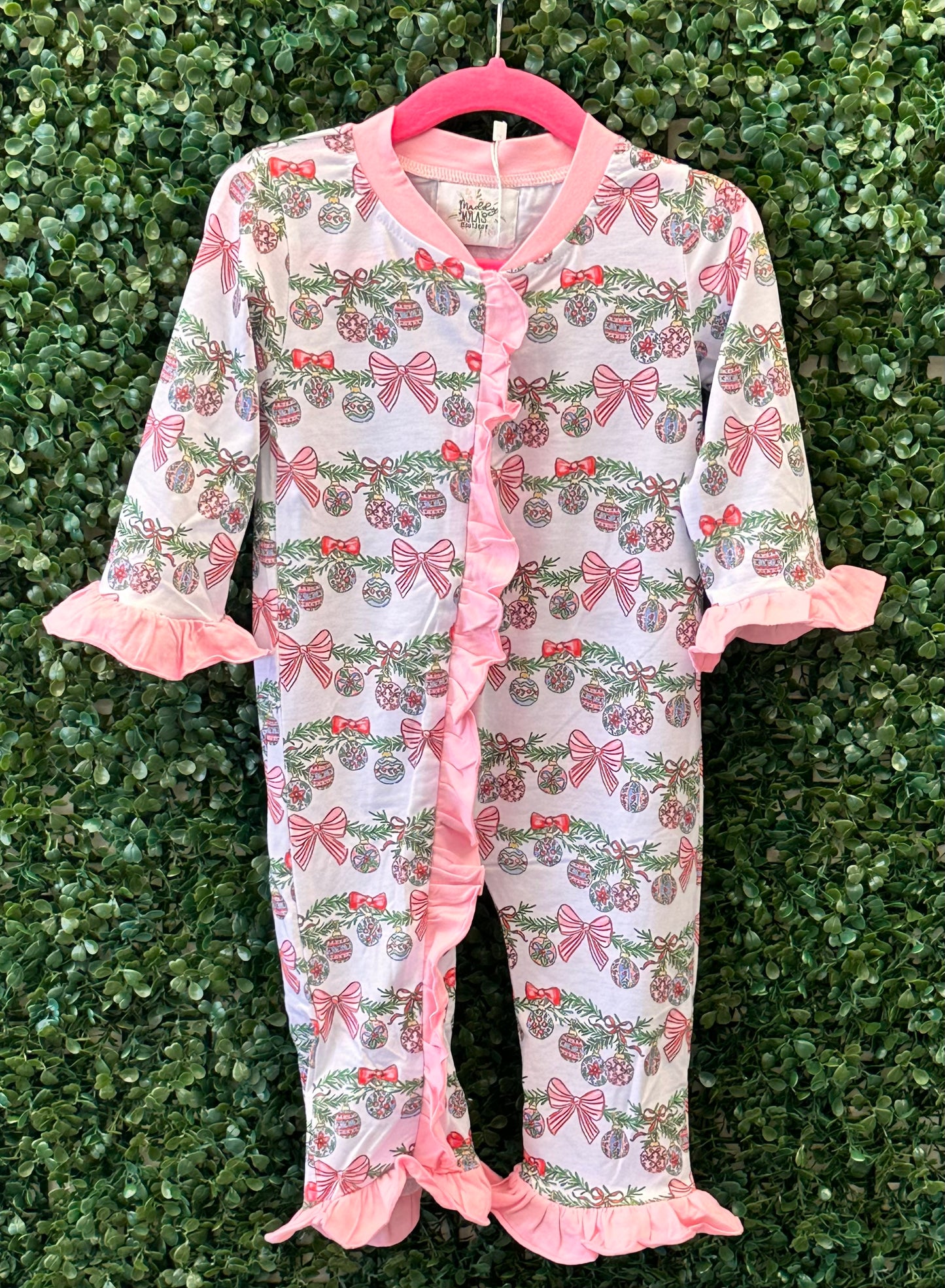 RTS Ornaments and Bows Lounge Wear Collection